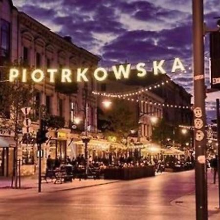P-122 Piotrkowska Apartment. Lodz  Exterior photo
